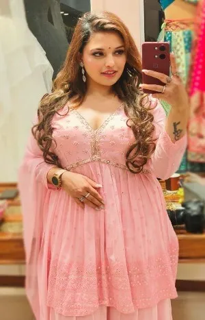 call girl in Hauz Khas