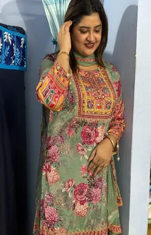 Independent Call Girls in Hauz Khas
